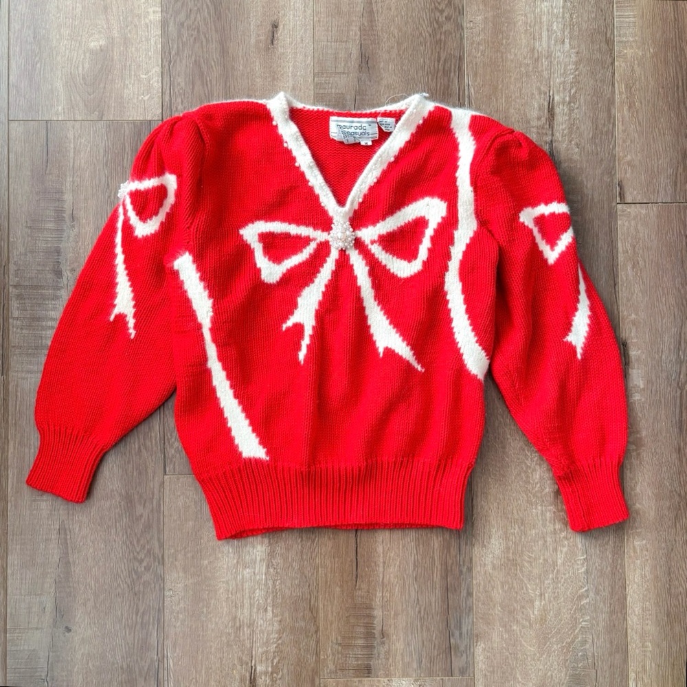 Vintage 1980’s Red & White Knit Bow Sweater Pearl Beaded M Maurada Casuals